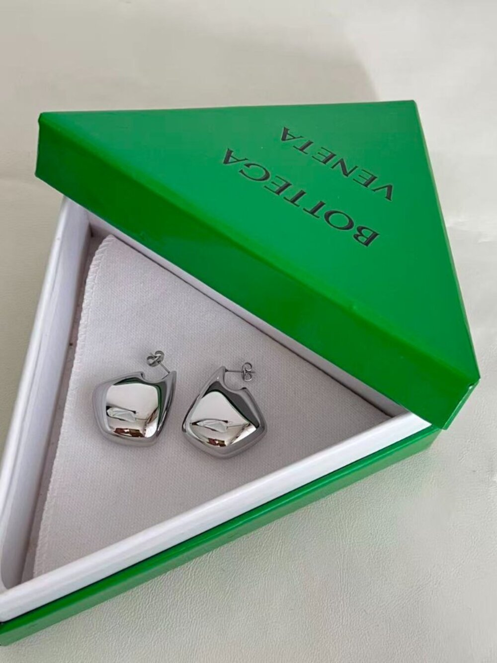 🏣Bottega Veneta Stud earrings